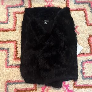 C by Bloomingdale’s Cashmere Black Rabbit Fur Vest